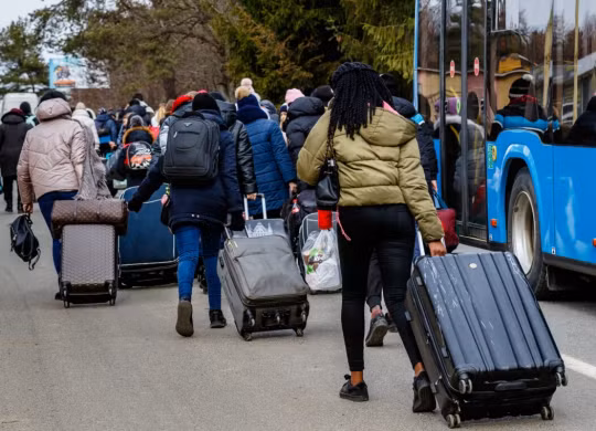 3.000 quan Azov bi danh bai, tuyen phong thu Donbass vo tran-Hinh-15