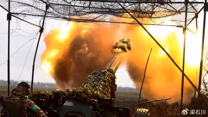 Mat 8 cu diem trong 3 ngay, Donbass dang tren da sup do-Hinh-12