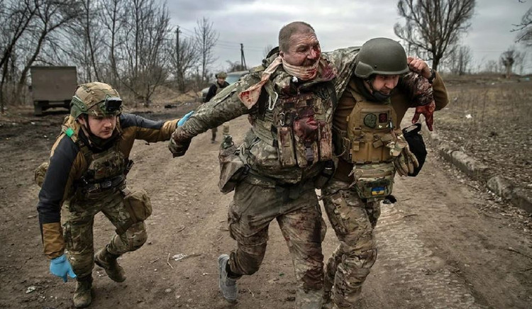 Tuyen phong thu Ukraine bat luc truoc chien thuat moi cua quan Nga-Hinh-15