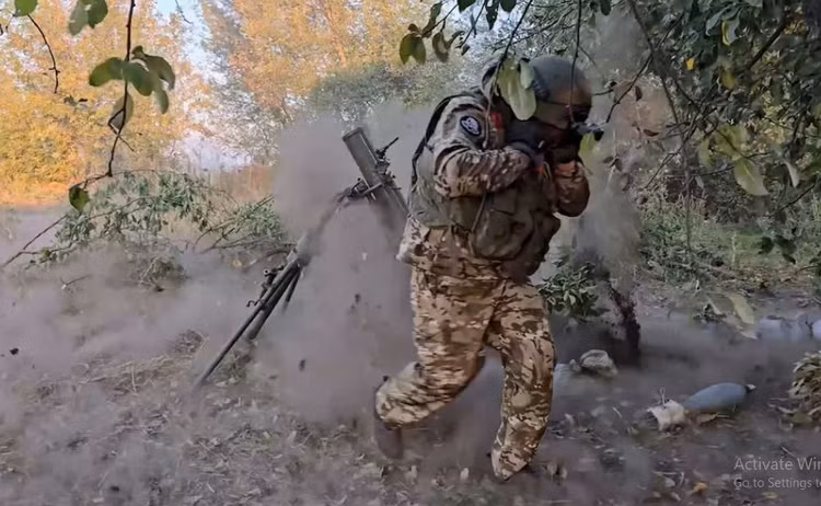 Mặt trận Kursk giao tranh ác liệt, hàng chục ngàn quân Ukraine thiệt mạng - Hình 6 Mat tran Kursk giao tranh ac liet, hang chuc ngan quan Ukraine thiet mang-Hinh-6