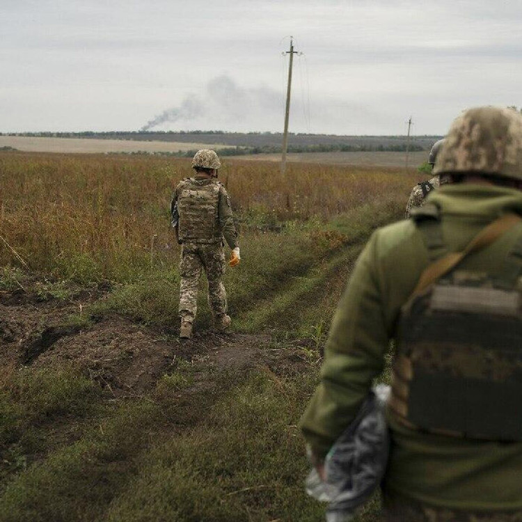 Tran Kurakhove: Quan Ukraine chi con giu 1/4 thanh pho-Hinh-12