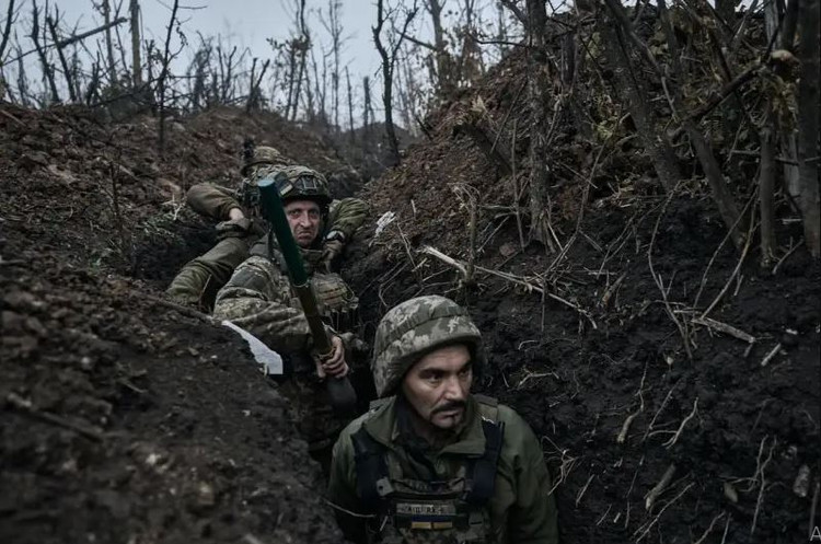 Tuong Syrsky ra lenh chiem lai lang Shevchenko bang moi gia-Hinh-8