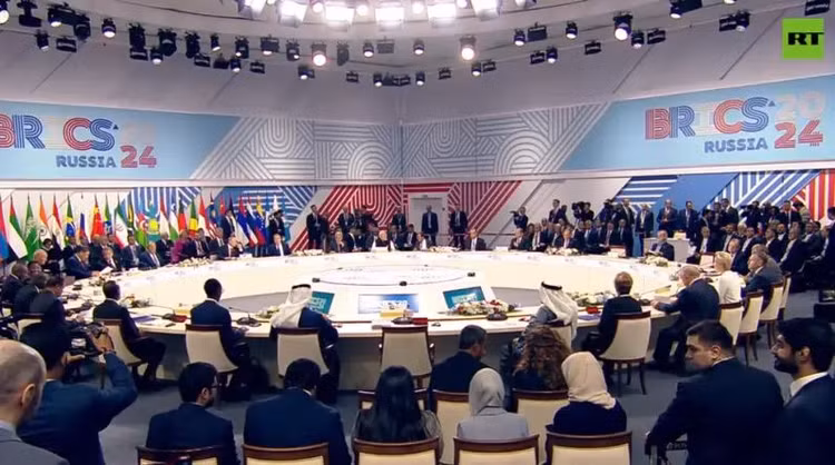 Kursk: Giao tranh du doi, quan Ukraine co gang mo “nut co chai“-Hinh-10