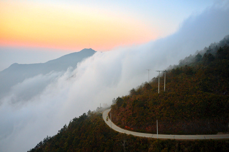 Ngam “Thien duong may Ta Xua” chieu hoang hon tuyet dep-Hinh-2