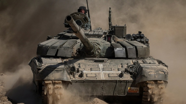 Lính Ukraine rút lui khỏi Kursk, quân Nga vẫn truy đuổi suốt 2 km - Hình 2 Linh Ukraine rut lui khoi Kursk, quan Nga van truy duoi suot 2 km-Hinh-2