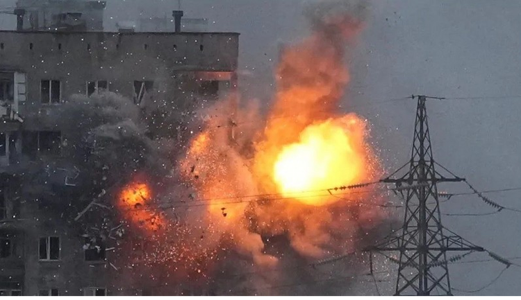 Lính Ukraine rút lui khỏi Kursk, quân Nga vẫn truy đuổi suốt 2 km - Hình 3 Linh Ukraine rut lui khoi Kursk, quan Nga van truy duoi suot 2 km-Hinh-3