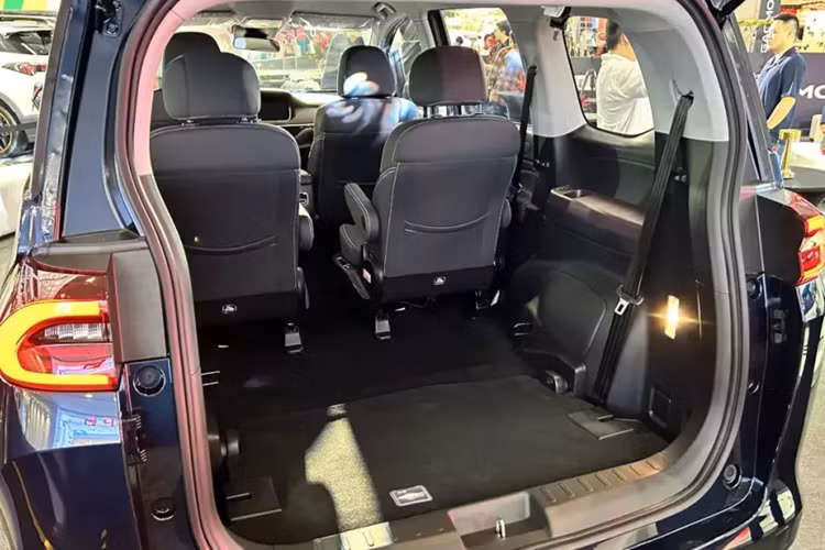 GAC M6 Pro tu 700 trieu dong ve Viet Nam, dau Toyota Innova Cross?-Hinh-10