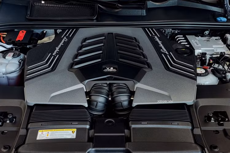 Cận cảnh siêu SUV Lamborghini Urus SE giá 15,6 tỷ tại Việt Nam - Hình 9 Can canh sieu SUV Lamborghini Urus SE gia 15,6 ty tai Viet Nam-Hinh-9