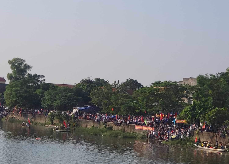 Quang Binh: Day song le hoi dua thuyen mung Tet Doc lap 2/9-Hinh-7