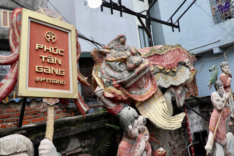 Con duong nghe thuat ven song Hong nhech nhac vi xuong cap-Hinh-3