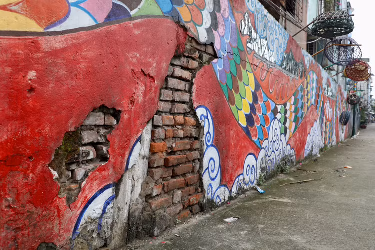 Con duong nghe thuat ven song Hong nhech nhac vi xuong cap-Hinh-5