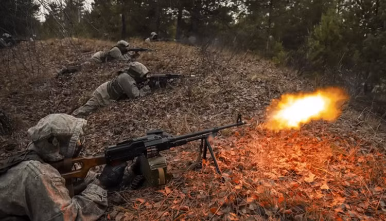 Nga tap hop 5 quan doan hung manh de doa phong tuyen Ukraine-Hinh-10