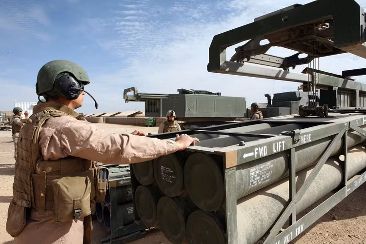 HIMARS tự động: “Át chủ bài” công nghệ mới với bài học từ Ukraine - Hình 6 HIMARS tu dong: “At chu bai” cong nghe moi voi bai hoc tu Ukraine-Hinh-6