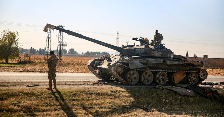 Phiến quân HTS tấn công thành phố Homs, đe dọa trực tiếp Damascus - Hình 4 Phien quan HTS tan cong thanh pho Homs, de doa truc tiep Damascus-Hinh-4