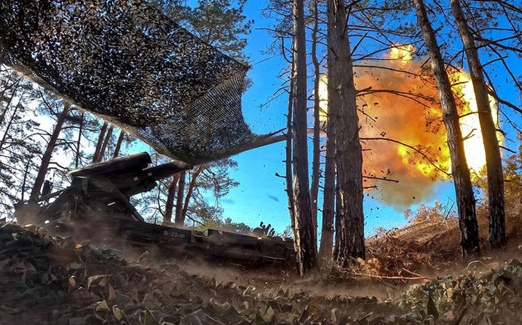 Nga bao vây 3 phía Pokrovsk, lính Ukraine hoảng loạn bỏ chạy - Hình 14 Nga bao vay 3 phia Pokrovsk, linh Ukraine hoang loan bo chay-Hinh-14