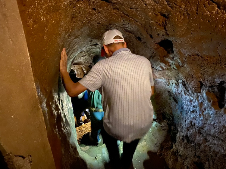 Ve dat thep kham pha dia dao Vinh Moc- ngoi lang duoi long dat-Hinh-2