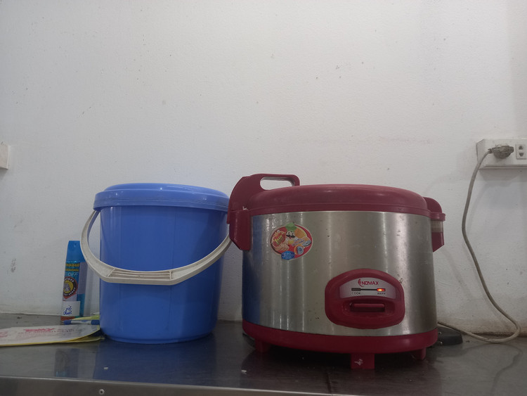 Co gi trong nhung nha tro hop diem o Ha Noi?-Hinh-7