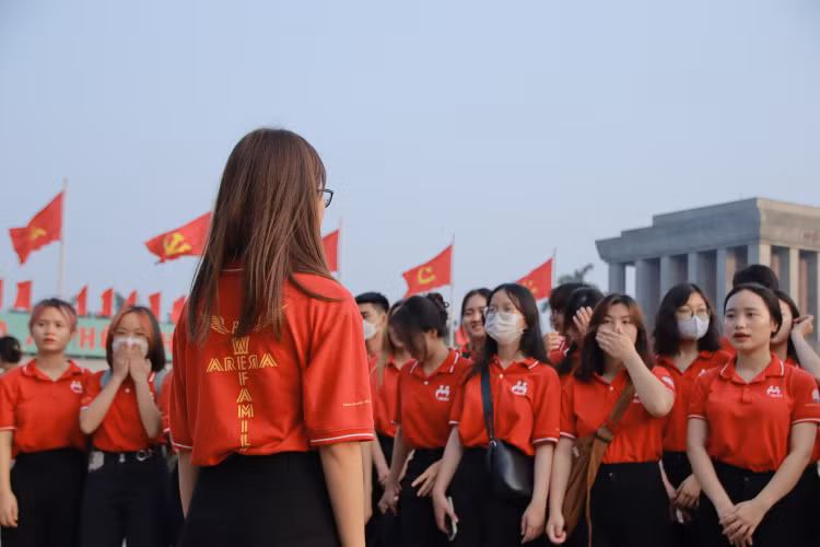 Xuc dong le chao co o Quang truong Ba Dinh nhan ky niem sinh nhat Bac-Hinh-8