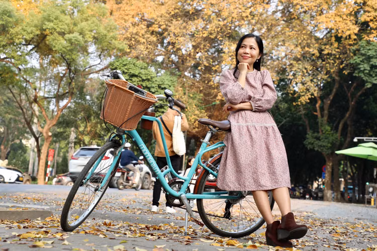 Ha Noi: Gioi tre do xo di chup anh mua cay thay la-Hinh-6