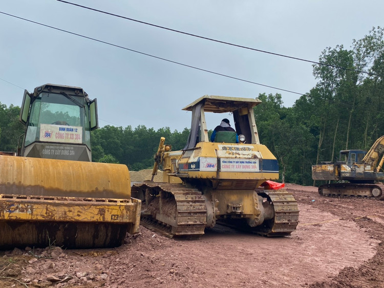 Cao tốc Vạn Ninh - Cam Lộ ra sao sau lễ khởi công? - Hình 3 Cao toc Van Ninh - Cam Lo ra sao sau le khoi cong?-Hinh-3