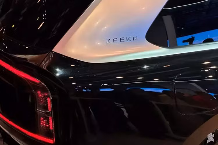 Zeekr 9X - “Rolls Royce Cullinan Trung Quoc” gia chi nhu BMW X5-Hinh-5