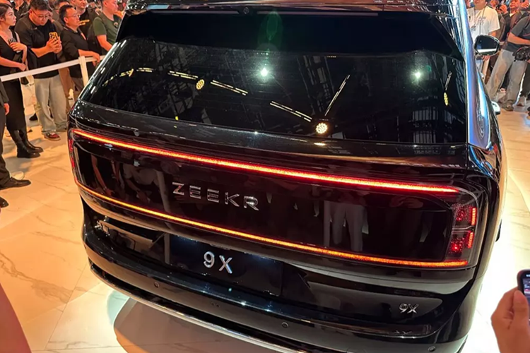 Zeekr 9X - “Rolls Royce Cullinan Trung Quoc” gia chi nhu BMW X5-Hinh-9