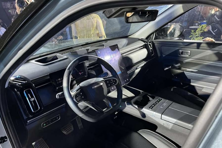 Jaecoo J7 PHEV tai Viet Nam bat ngo giam toi 90 trieu dong-Hinh-3