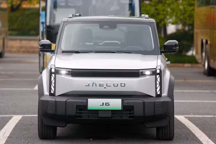 Can canh Jaecoo J6 EV tai Viet Nam, cho ngay mo ban-Hinh-4