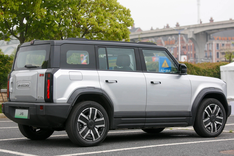 Can canh Jaecoo J6 EV tai Viet Nam, cho ngay mo ban-Hinh-11