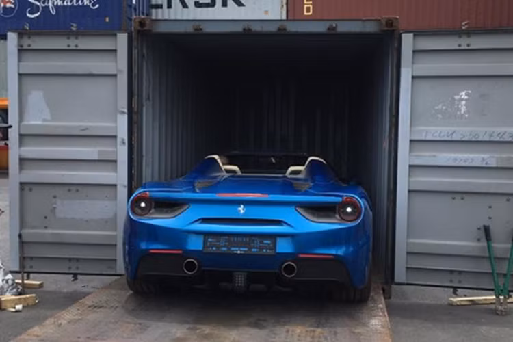 Ferrari 488 Spider cua dai gia Viet tai xuat sau nhieu nam o an-Hinh-5