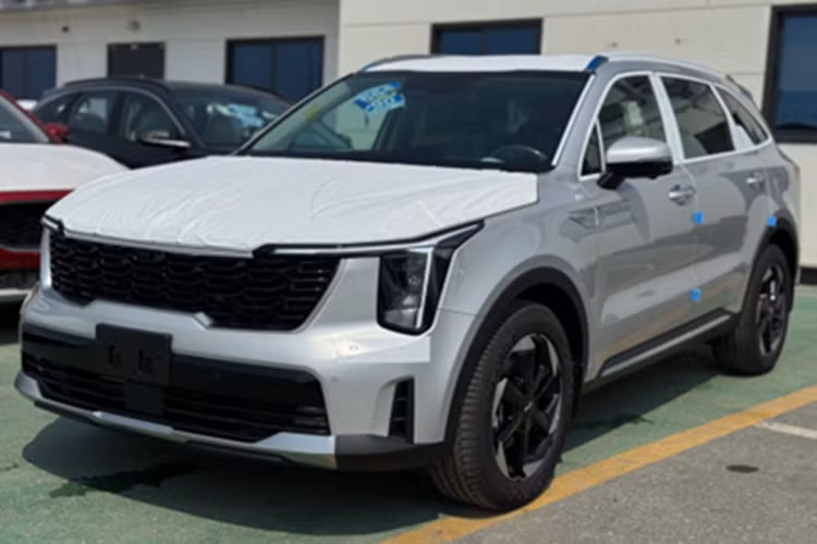 Kia Sorento 2025 sap ra mat Viet Nam, Hyundai SantaFe de chung-Hinh-4