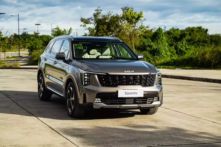 Kia Sorento 2025 sap ra mat Viet Nam, Hyundai SantaFe de chung-Hinh-2