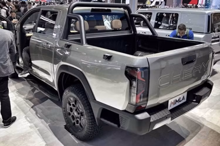 Chery trinh lang xe ban tai Himla, canh tranh Toyota Hilux-Hinh-6