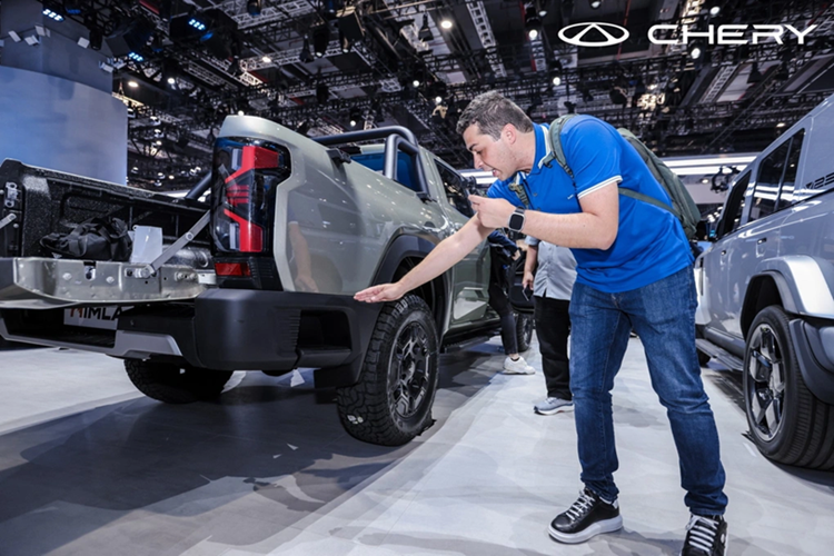 Chery trinh lang xe ban tai Himla, canh tranh Toyota Hilux-Hinh-8