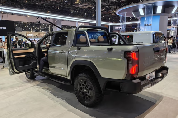 Chery trinh lang xe ban tai Himla, canh tranh Toyota Hilux-Hinh-7