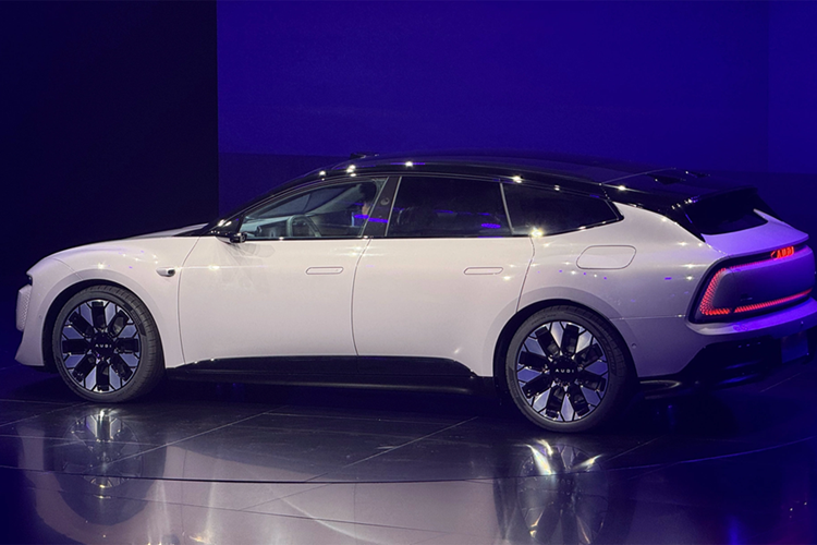 AUDI E5 Sportback - xe sang chay dien chao hang dai gia Trung Quoc-Hinh-11