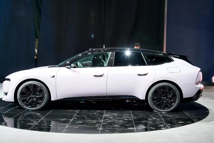 AUDI E5 Sportback - xe sang chay dien chao hang dai gia Trung Quoc-Hinh-3