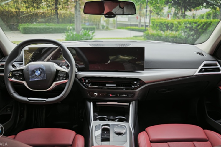 Chi tiet BMW 3 Series 2025 ve Viet Nam, tu 1,549 ty dong-Hinh-3