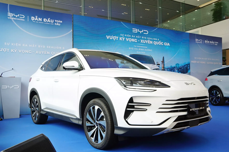 BYD Sealion 06 - SUV dien hang trung nhu Hyundai, chi 560 trieu dong-Hinh-8