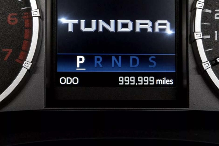 Toyota Tundra 2014 lan banh toi 1,6 trieu km, van su dung tot-Hinh-3