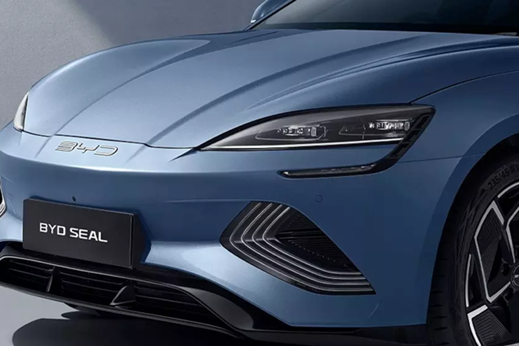 BYD Seal 2025 ra mat Dong Nam A, lieu co ve Viet Nam?-Hinh-2