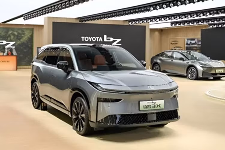 Toyota bZ3X dien 