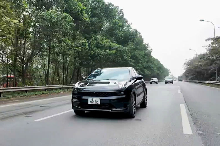 Danh gia Lynk & Co 05 gia 1,59 ty dong tai Viet Nam-Hinh-10