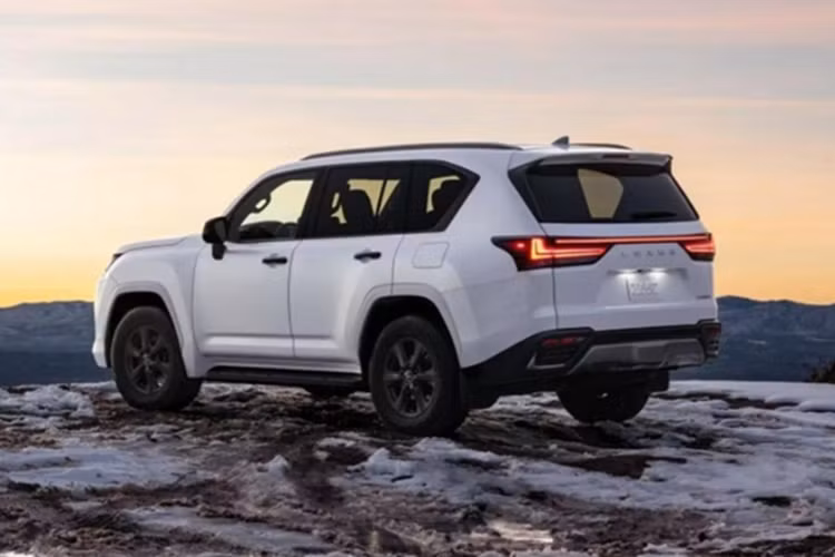 Lexus LX 2025 tăng giá mạnh - bỏ tiêu chuẩn, thêm bản hybrid - Hình 4 Lexus LX 2025 tang gia manh - bo tieu chuan, them ban hybrid-Hinh-4