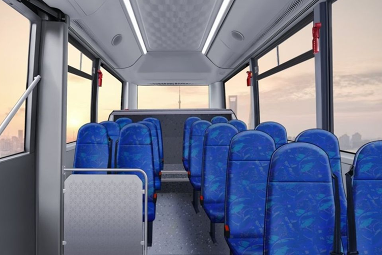 Tan thay xe buyt VinFast dien co nho va oto chuyen cho hoc sinh-Hinh-8