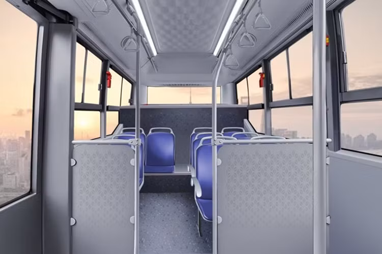 Tan thay xe buyt VinFast dien co nho va oto chuyen cho hoc sinh-Hinh-7