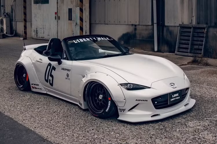 Mazda MX-5 giá rẻ độ “lết đất” như siêu xe chỉ 112 triệu Mazda MX-5 gia re do “let dat” nhu sieu xe chi 112 trieu