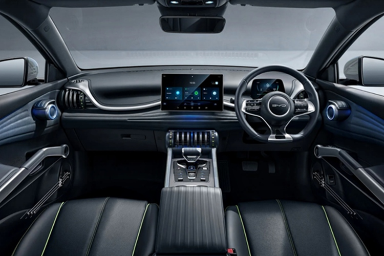 BYD Atto 3 2025 ra mắt toàn cầu, chỉ là bản nâng cấp nhẹ - Hình 4 BYD Atto 3 2025 ra mat toan cau, chi la ban nang cap nhe-Hinh-4