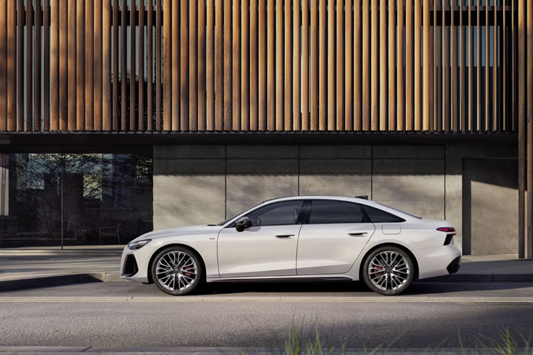 Audi A6 PHEV 2026 ra mat. chot gia tu 1,75 ty dong-Hinh-2