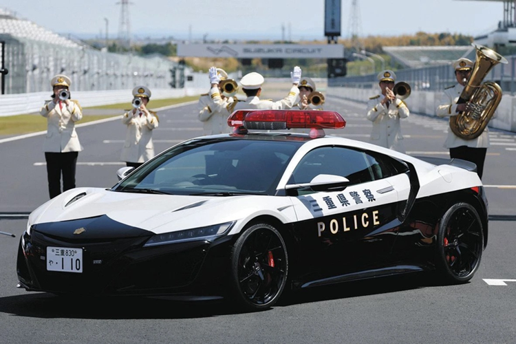 Tan thay Honda NSX hon 4,5 ty 